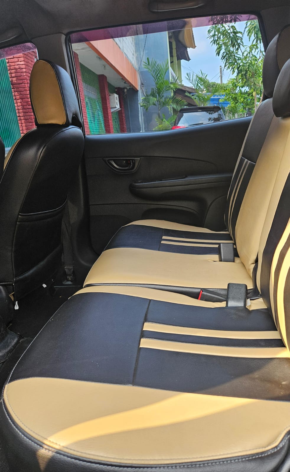 Mobilio S - Gambar 9