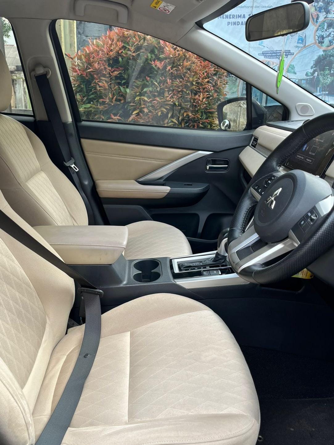 New Xpander Ultimate Matic - Gambar 12