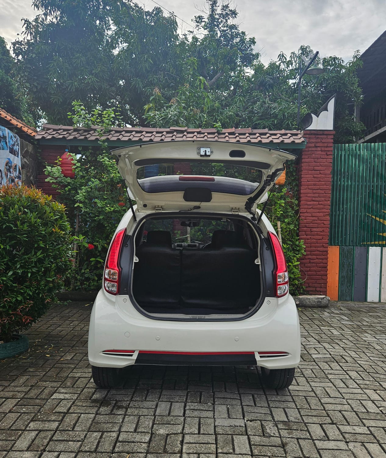 Sirion D Sport - Gambar 7