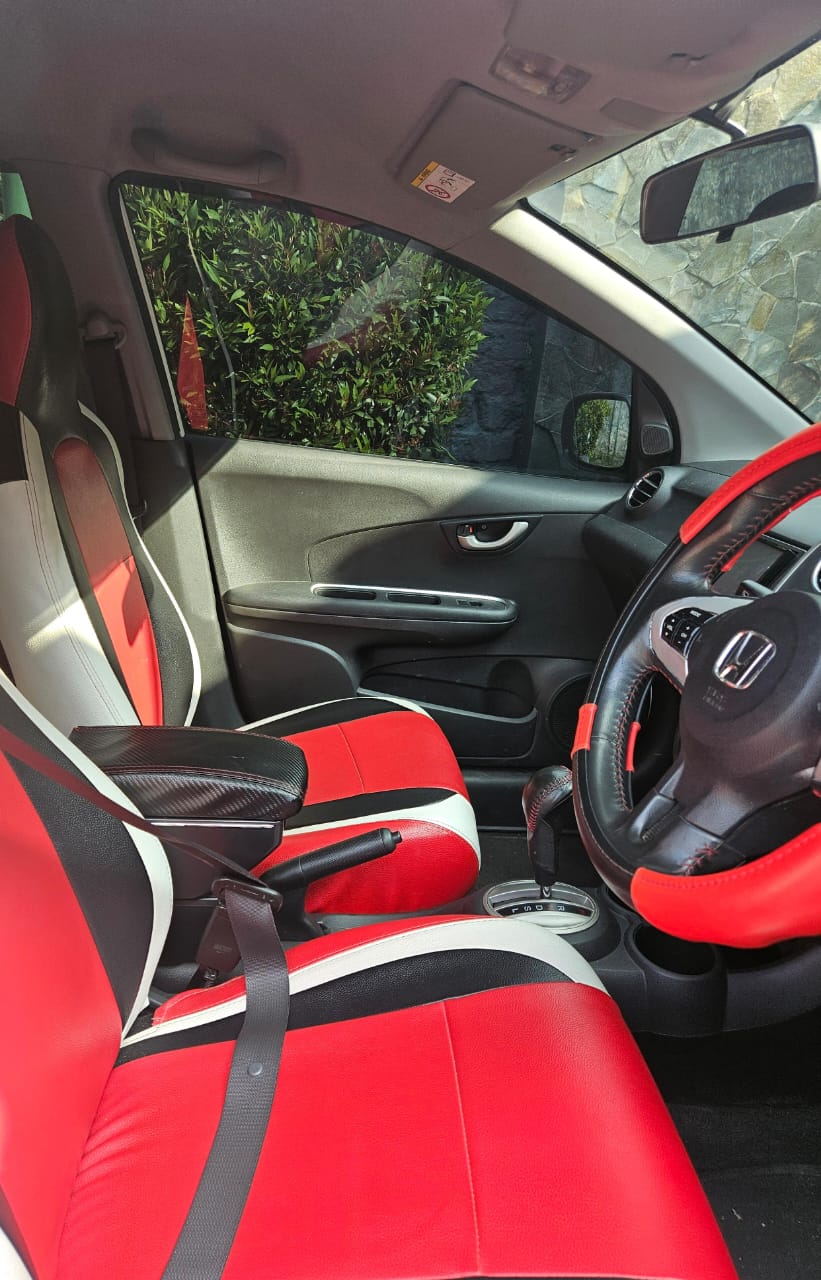 Mobilio RS - Gambar 11