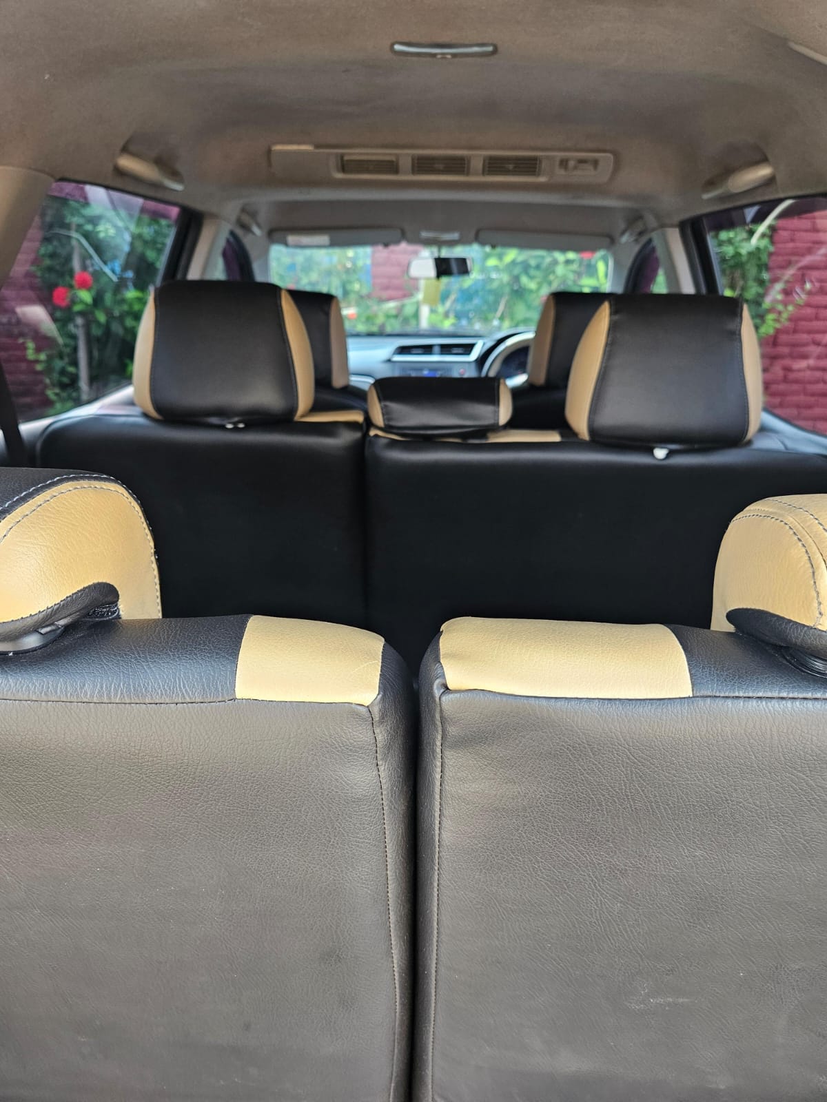 Mobilio S - Gambar 8