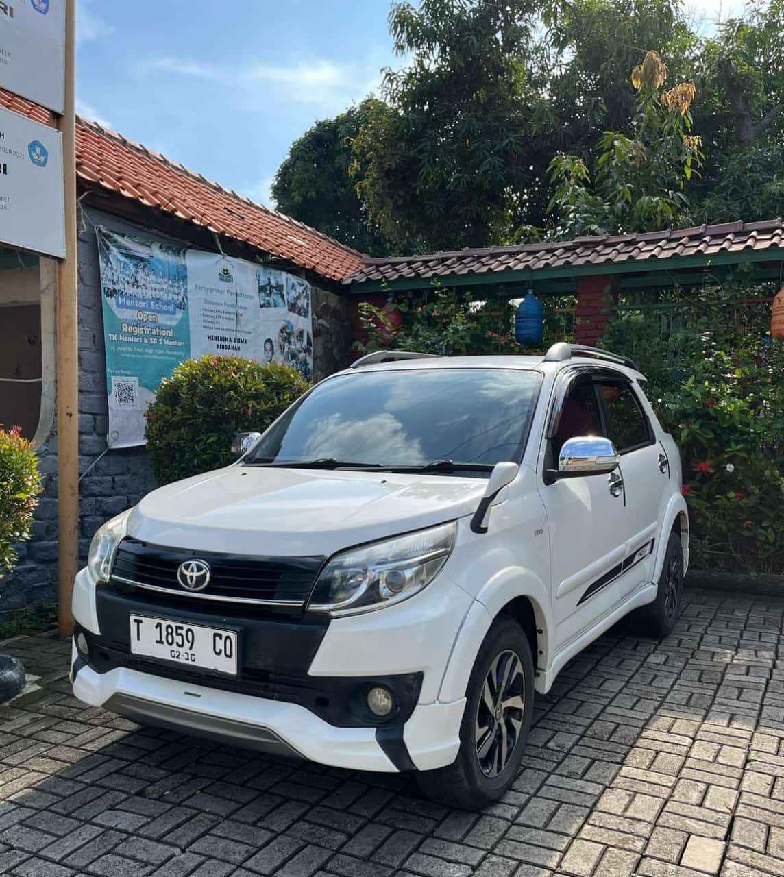 Rush TRD Facelift - Gambar 2