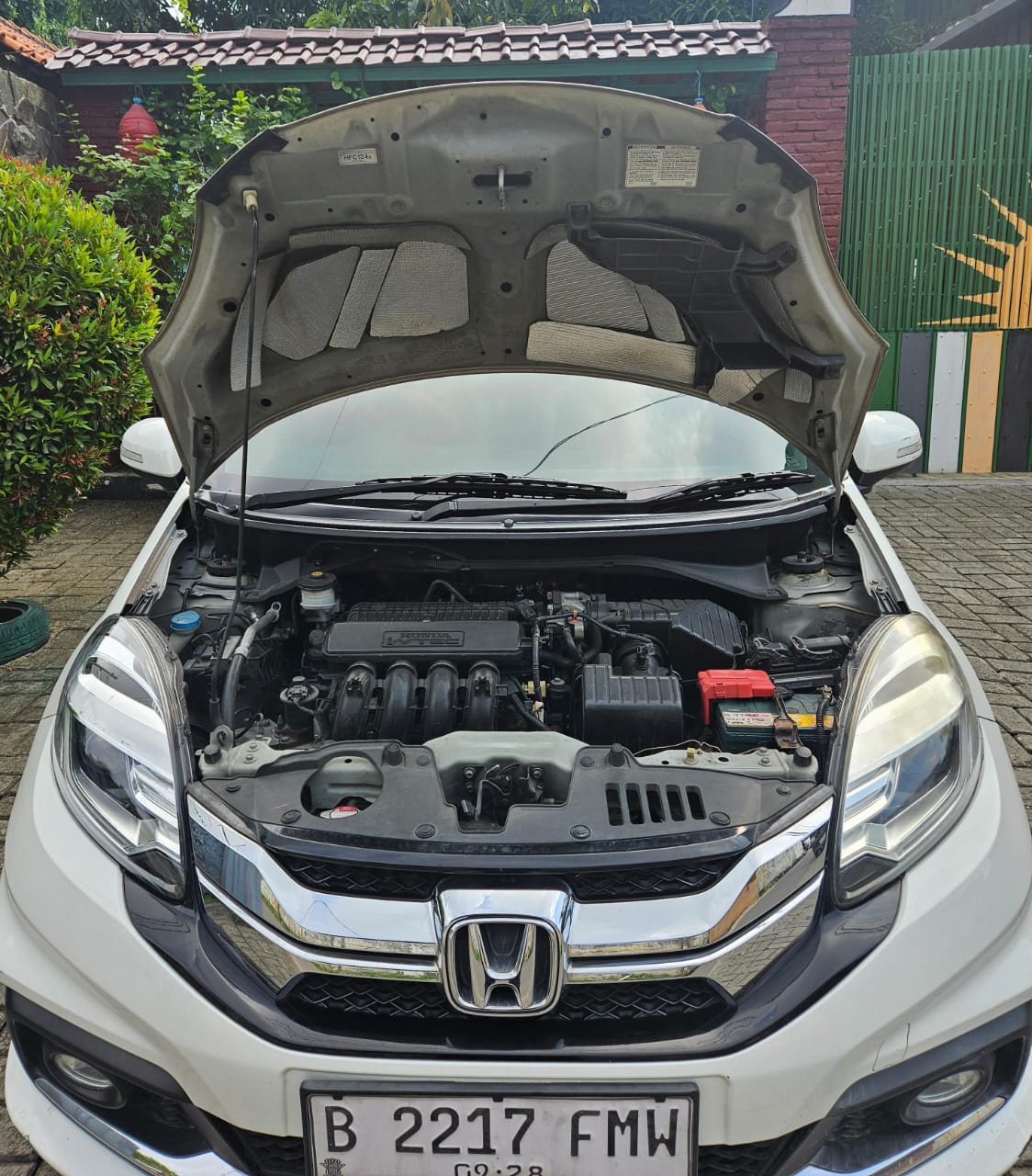 Mobilio RS - Gambar 15