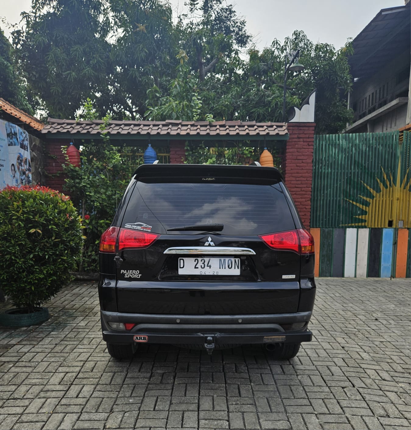 Pajero Dakar 4X2 Matic - Gambar 4