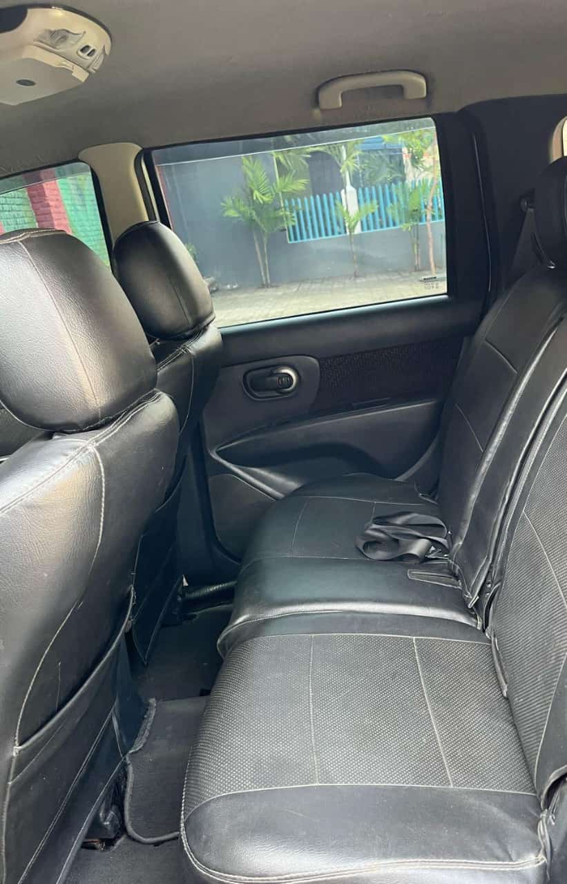 Grand Livina XV Manual - Gambar 9