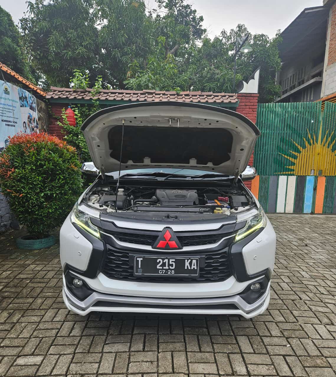 M. Pajero Dakar 4X2 - Gambar 17