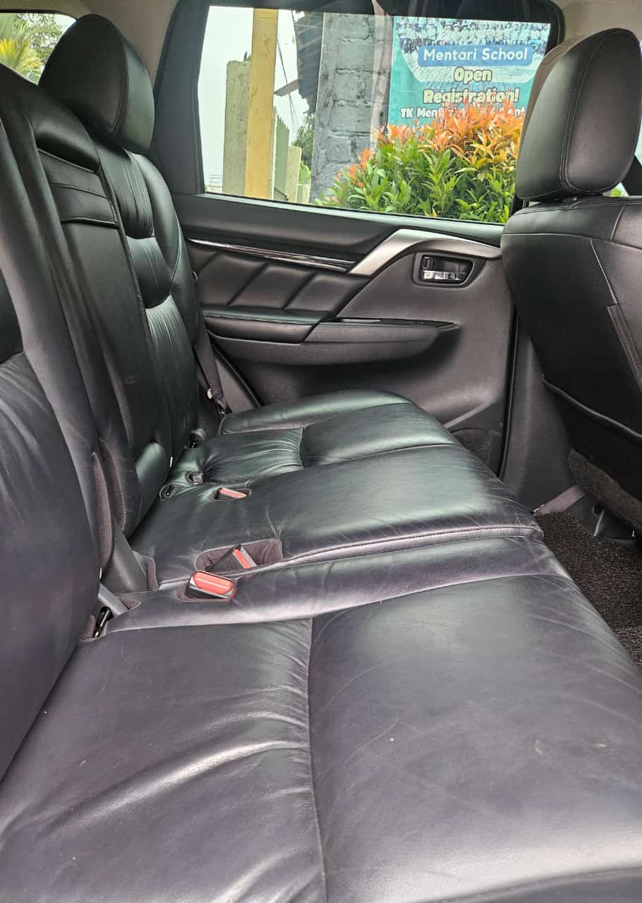 M. Pajero Dakar 4X2 - Gambar 11