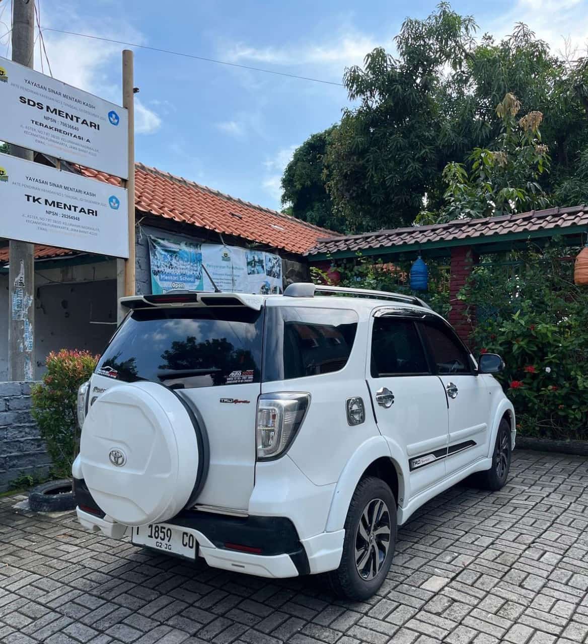 Rush TRD Facelift - Gambar 5