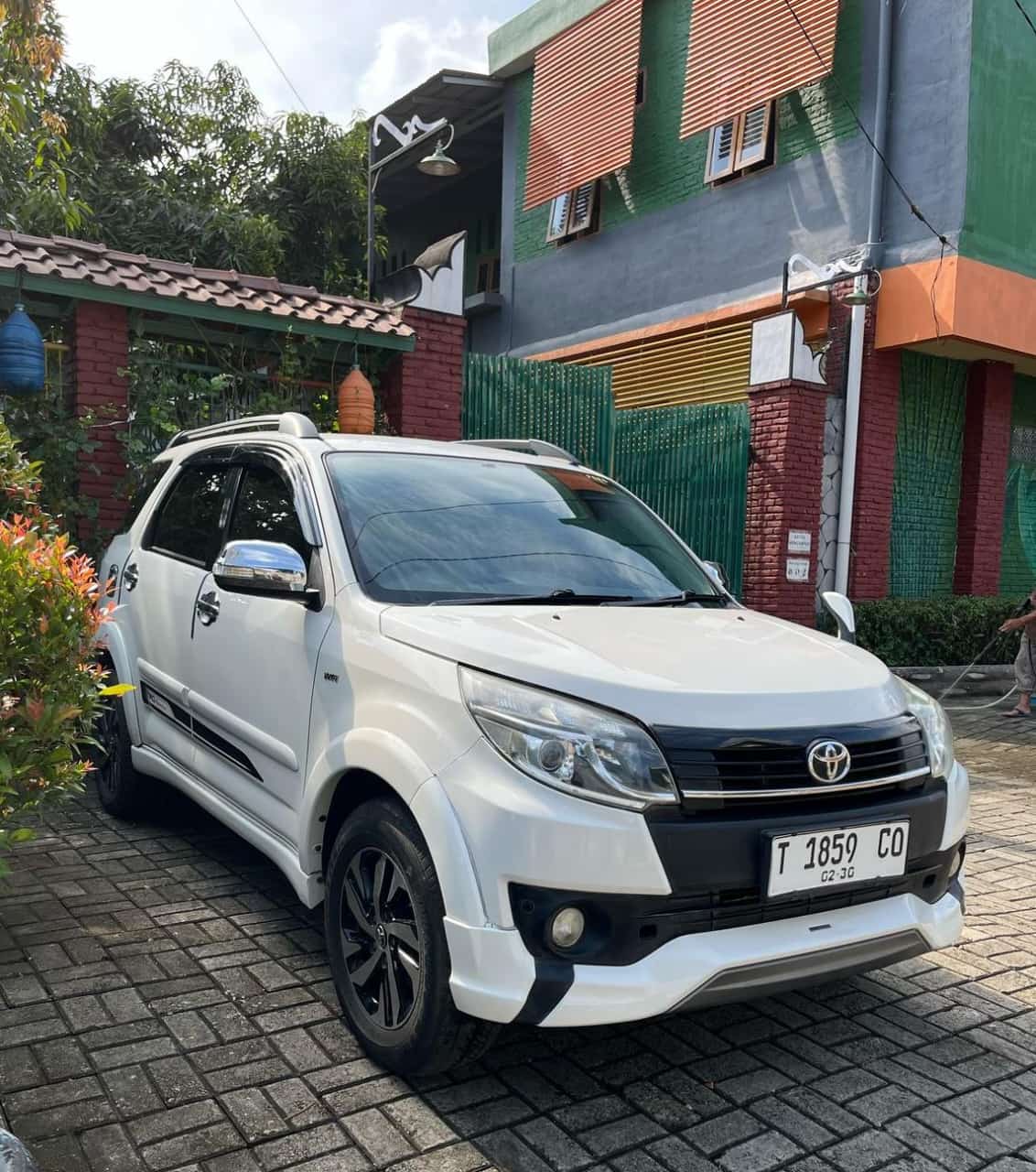 Rush TRD Facelift - Gambar 3