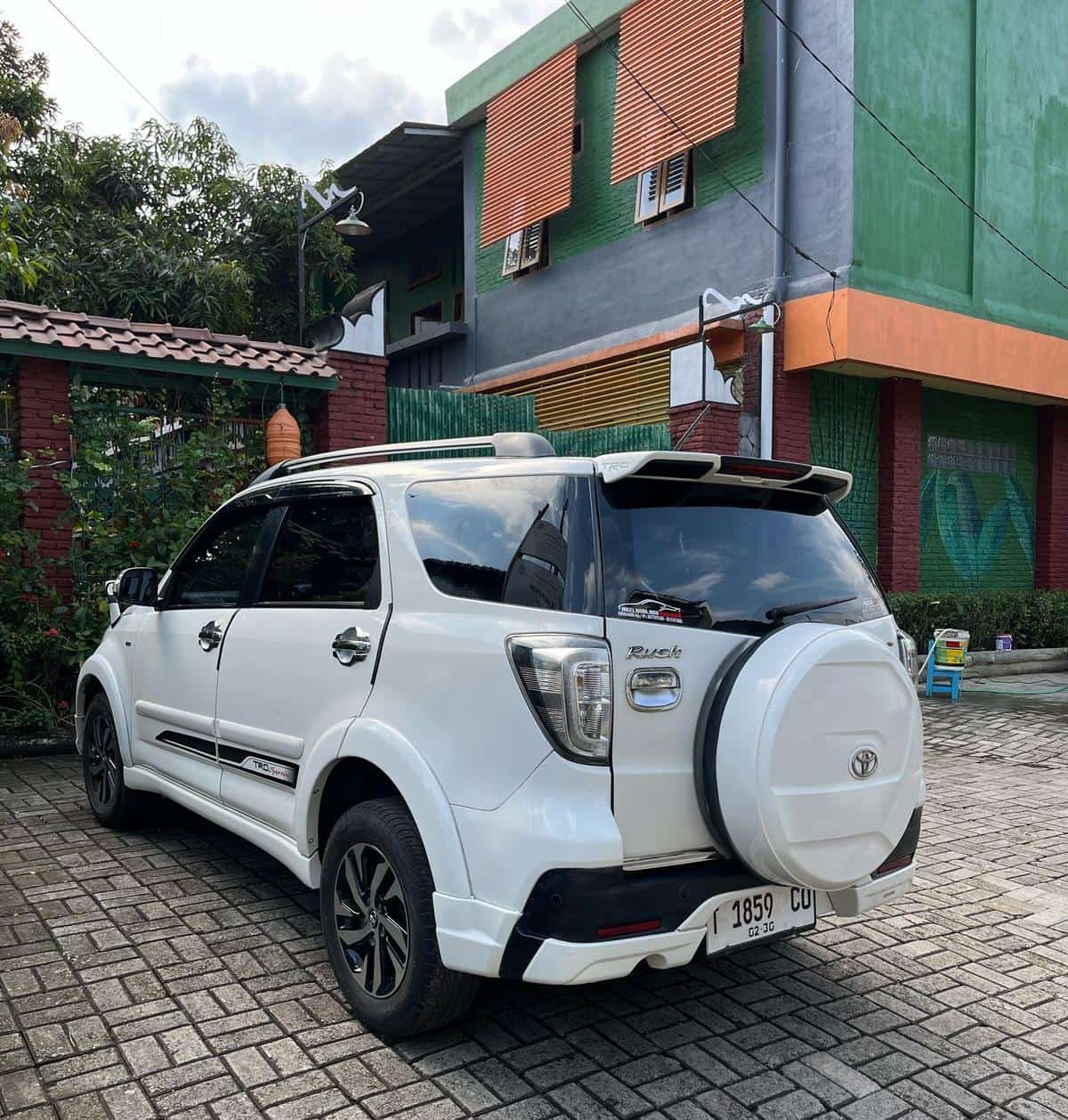 Rush TRD Facelift - Gambar 6