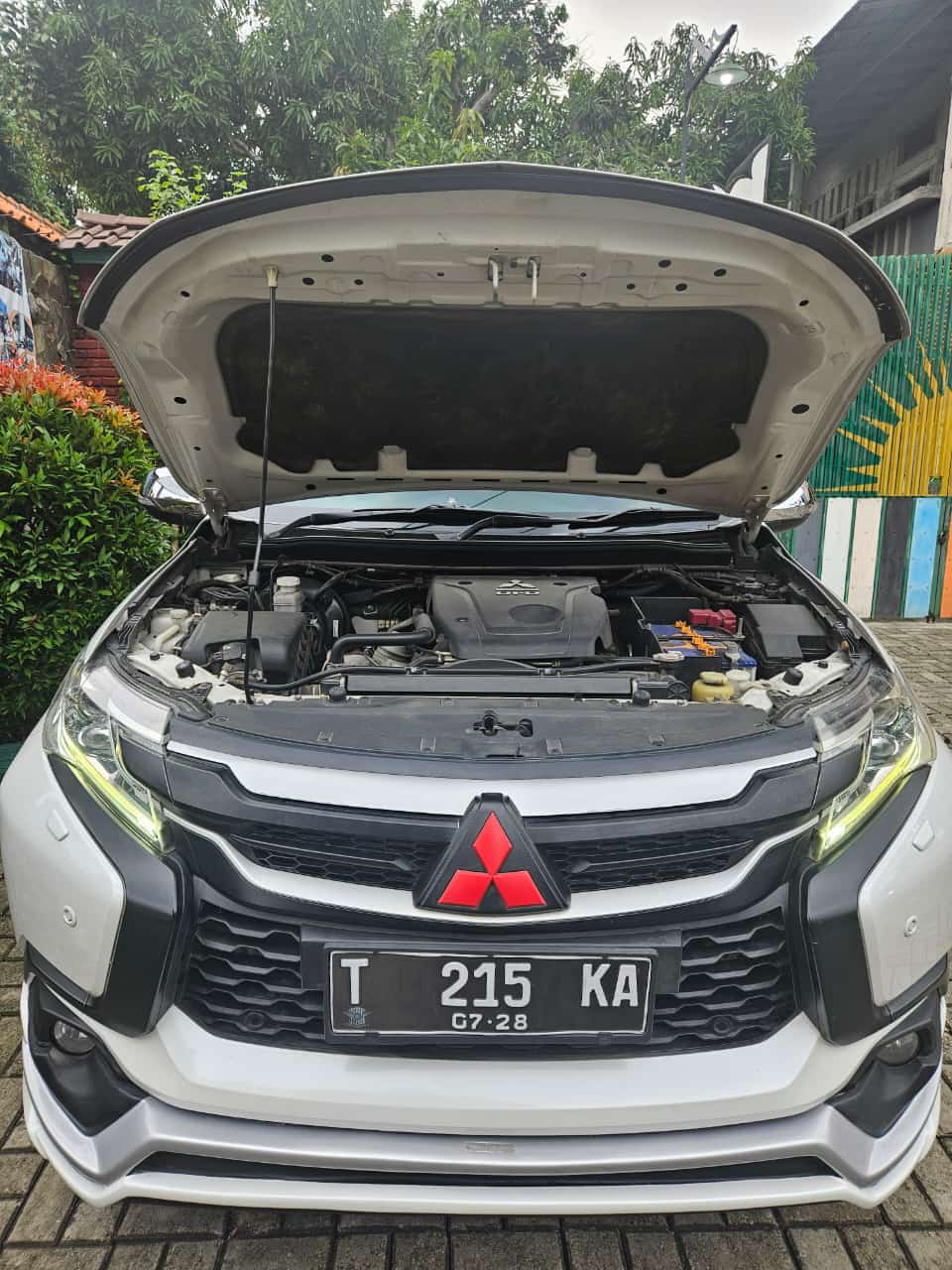 M. Pajero Dakar 4X2 - Gambar 16