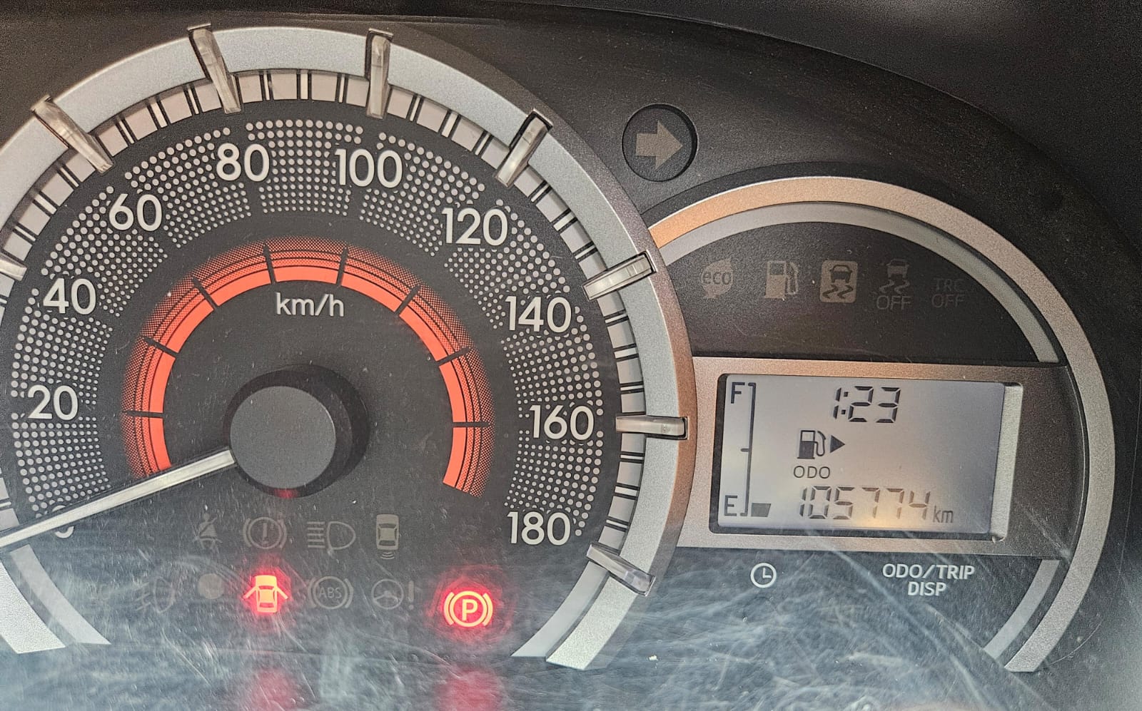 Grand Avanza G - Gambar 15