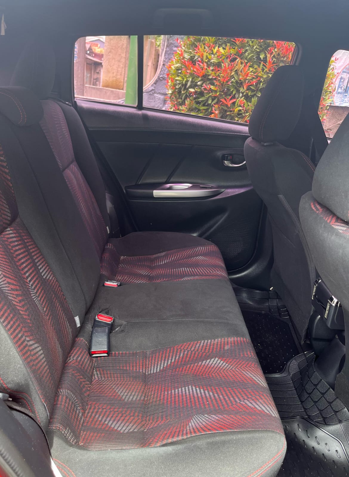 Yaris TRD - Gambar 11