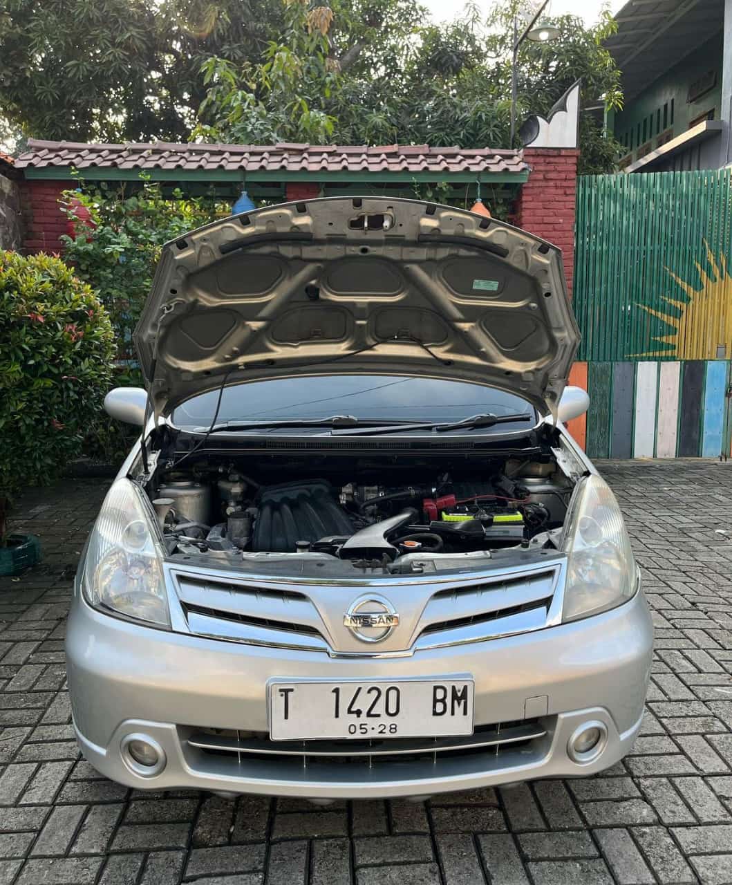 Grand Livina XV Manual - Gambar 17
