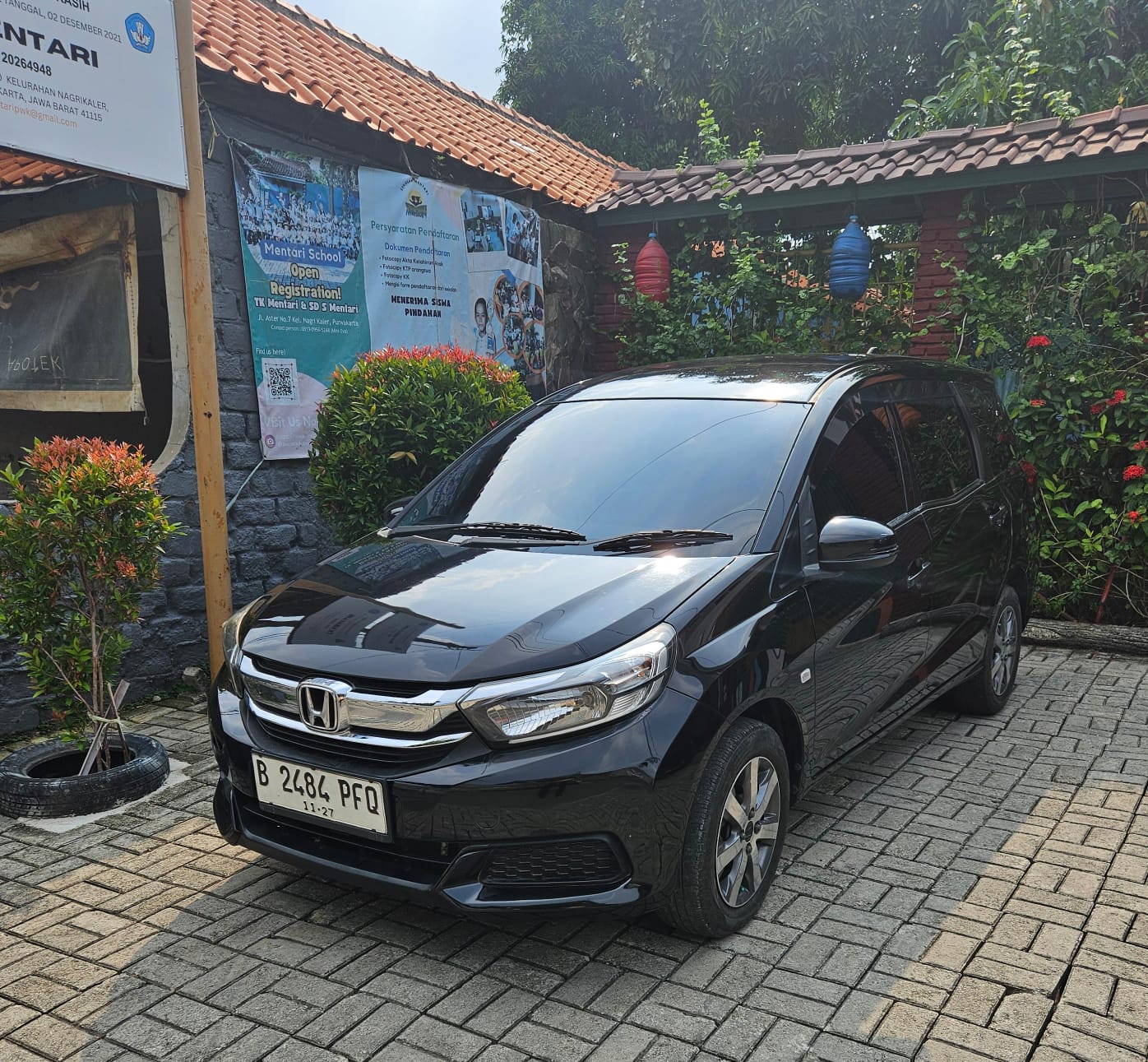 Mobilio S - Gambar 2